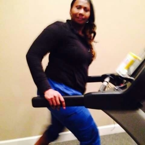 Meet your Posher, Dithra - Picture 1 of 1